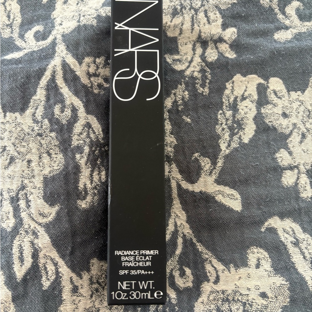 NARS RADIANCE PRIMER SPF 35 - Picture 2 of 9